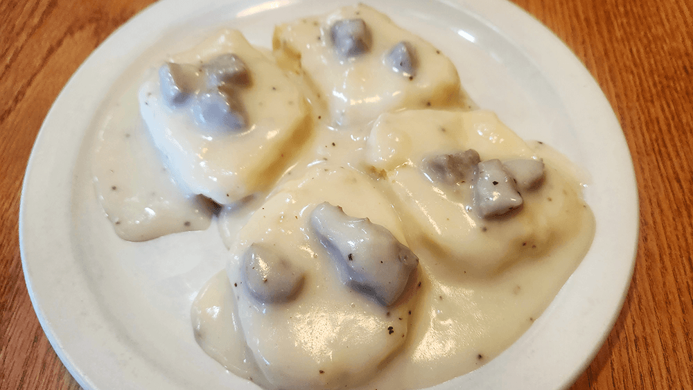 DANIEL'S FAMOUS BISCUITS & GRAVY